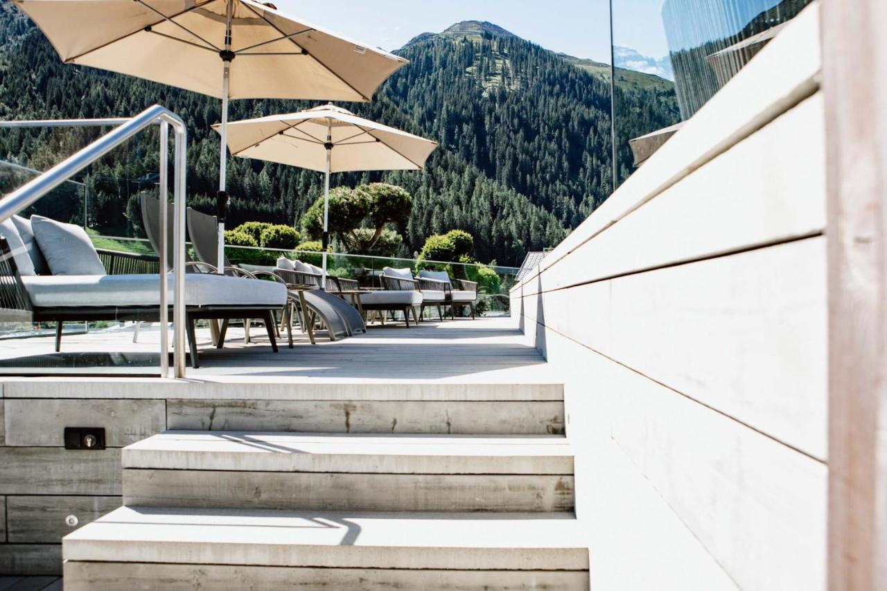 Hotel Arlmont 4 Stern Superior St. Anton am Arlberg Exterior foto