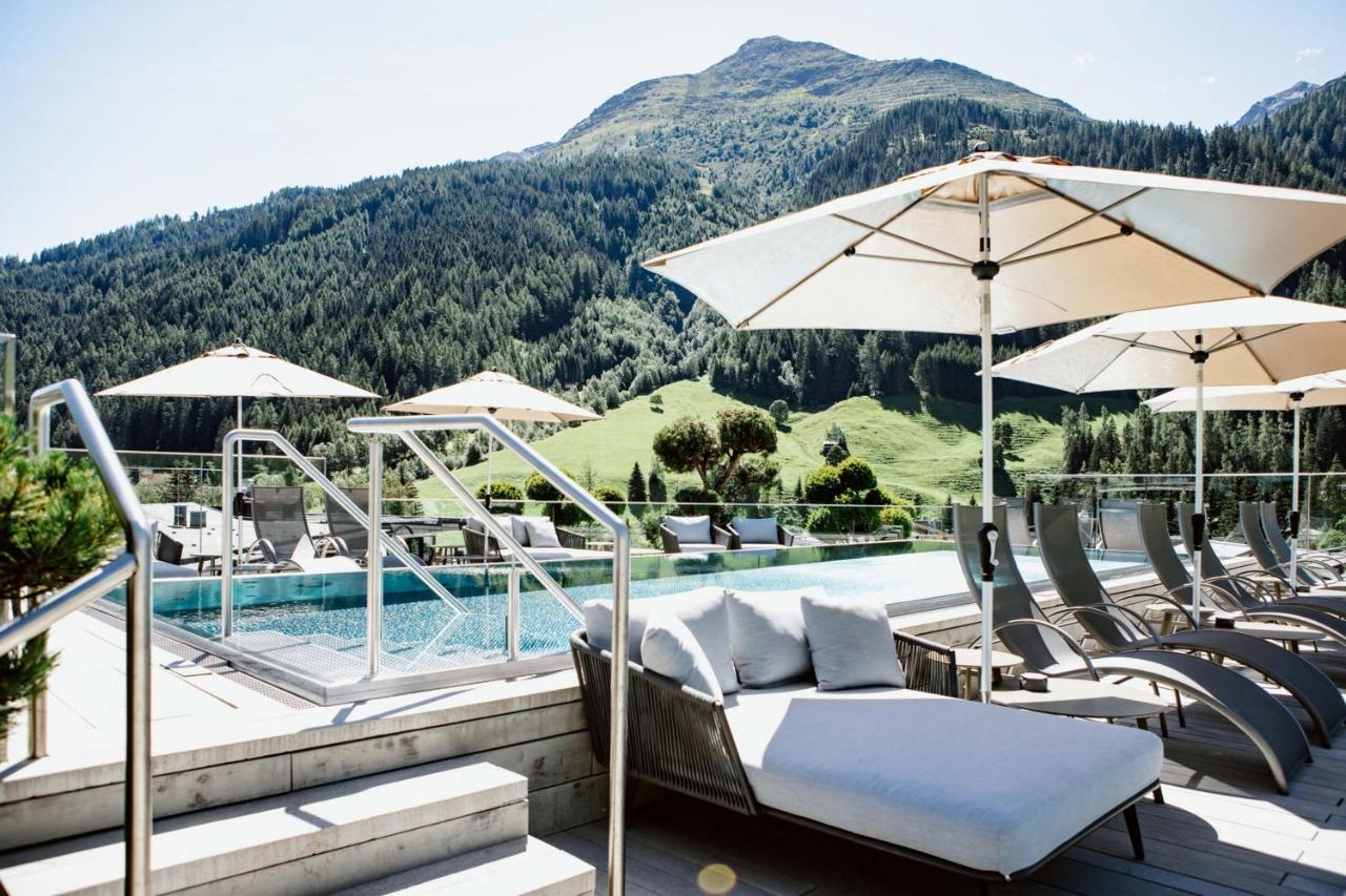 Hotel Arlmont 4 Stern Superior St. Anton am Arlberg Exterior foto