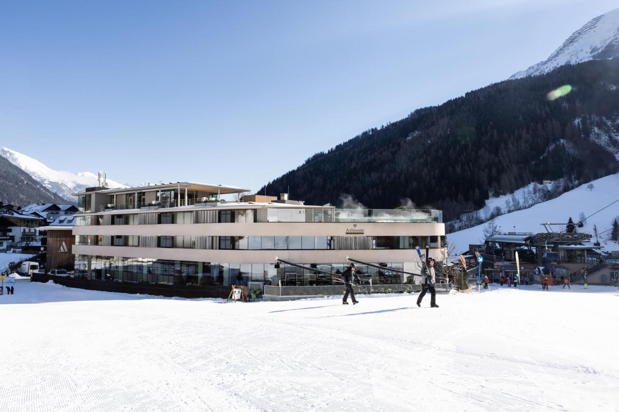 Hotel Arlmont 4 Stern Superior St. Anton am Arlberg Exterior foto