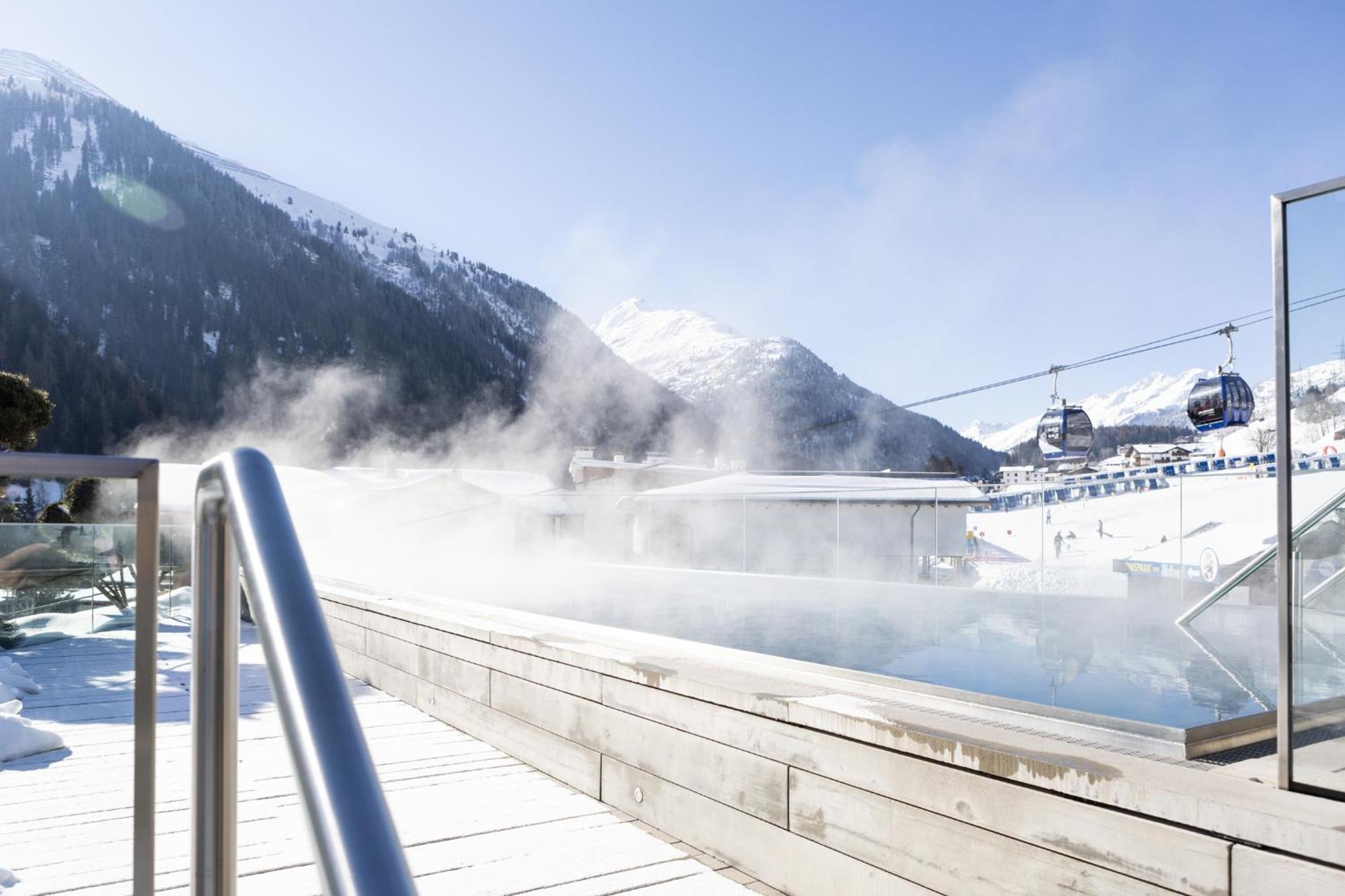 Hotel Arlmont 4 Stern Superior St. Anton am Arlberg Exterior foto
